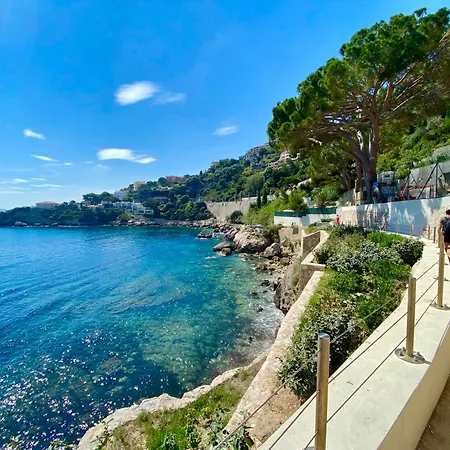 Daire L'orient Palace *