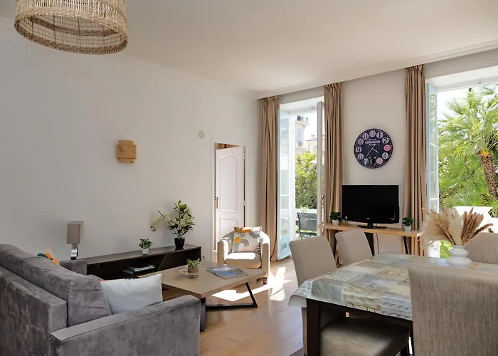 L'orient Palace Apartment