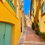 L'orient Palace * מנטון