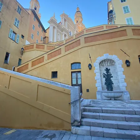 Lejlighed L'orient Palace *