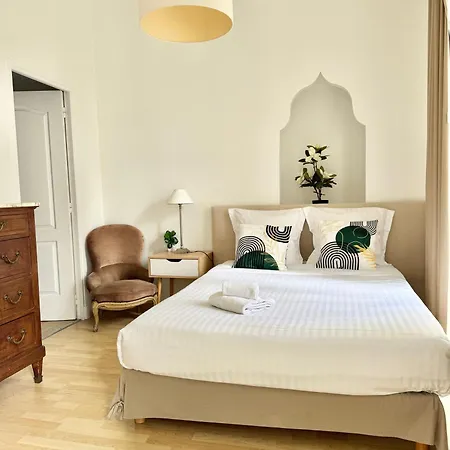 Apartment L'orient Palace