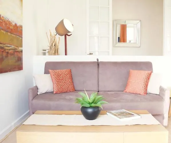 L'orient Palace מנטון