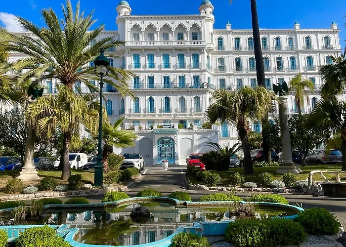 L'orient Palace