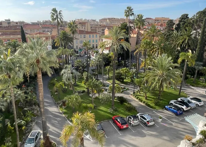 דירה L'orient Palace