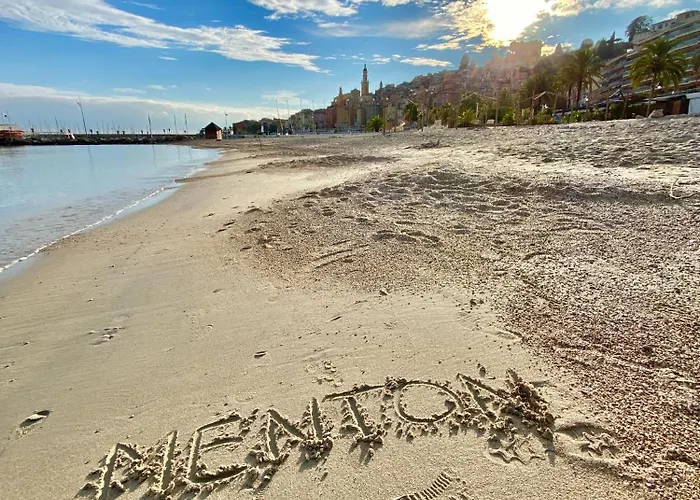 L'orient Palace דירה מנטון