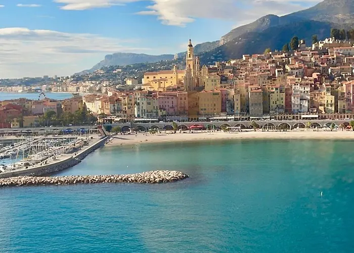 L'orient Palace 아파트